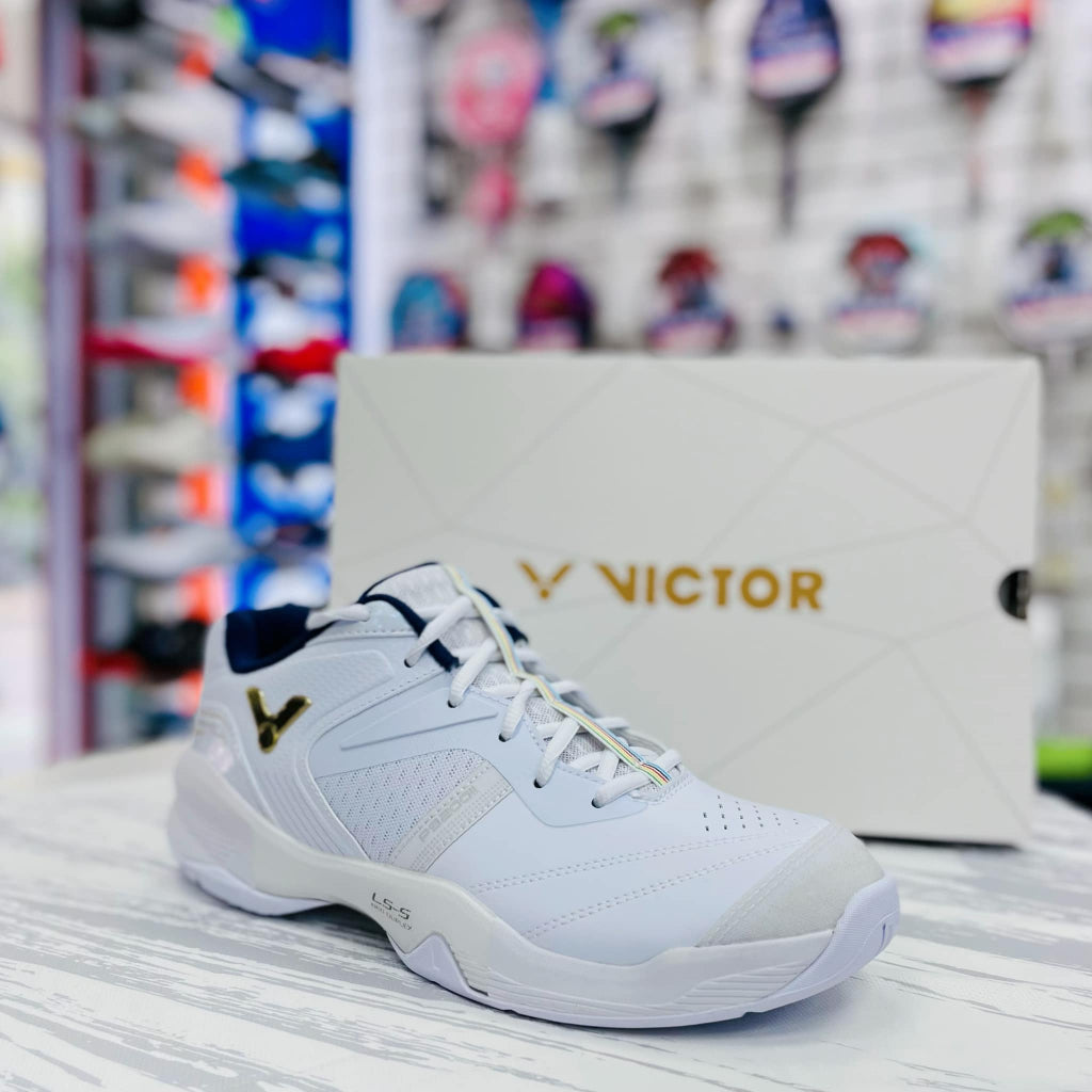 Victor badminton shoes adapta white